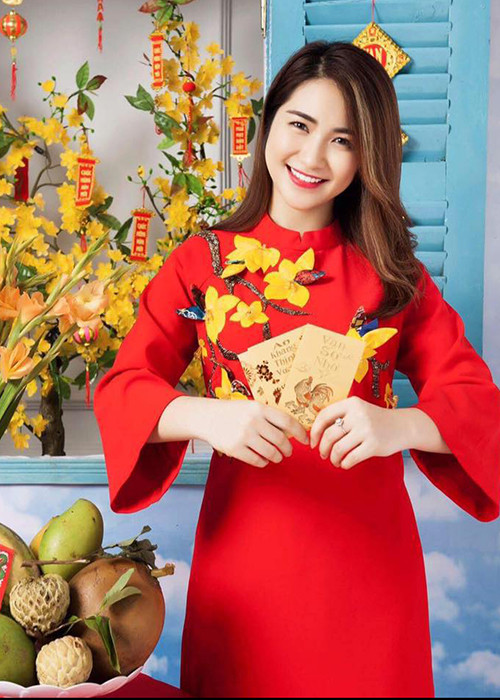 Sau thời gian nghiêm túc tuân thủ chế độ ăn uống và tập luyện, Hòa Minzy giảm cân thành công. (Ảnh: FBNV)