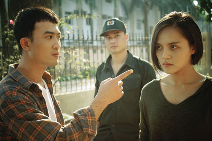 Còn Thu Quỳnh kể cô chấp nhận cái tát đến sái cả quai hàm từ bạn diễn Quốc Đam để có cảnh quay chân thực nhất. Ảnh: Giadinhxahoi