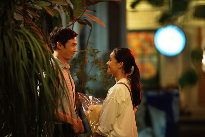 Moji (Nichkhun) và Jane đã phải lòng nhau ngay lần gặp đầu tiên. Sau 2 tháng hẹn hò, Moji cầu hôn Jane và muốn đưa Jane về Nhật sống.
