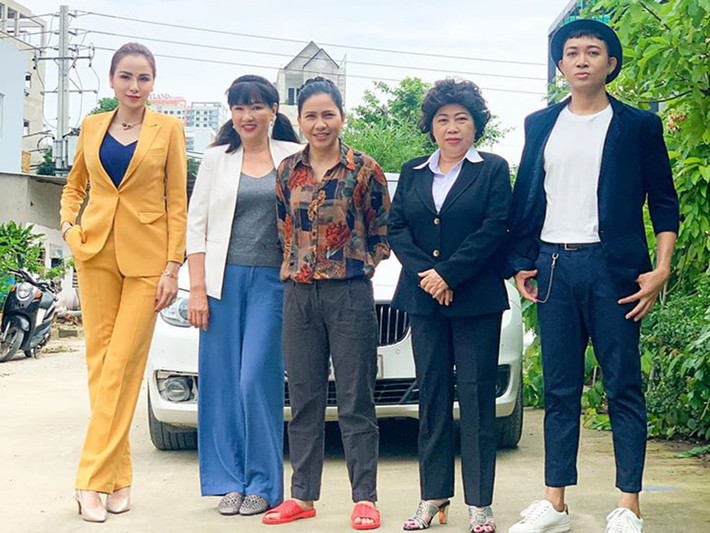 Trước đây, vì ồn ào ly hôn người chồng đầu tiên, cô bỏ dở đam mê đóng phim.
