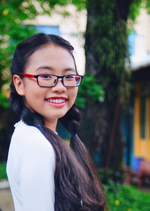 Được biết, Phương Mỹ Chi vừa kết thúc năm học lớp 7 và đang được nghỉ hè.