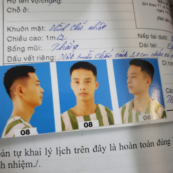 Công an TP Thanh Hóa nhấn mạnh Sự là tội phạm giết người, cướp của, rất manh động và nguy hiểm. Vì vậy, người dân khi phát hiện Sự không chủ động tiếp cận, cần báo ngay cho cơ quan chức năng qua số điện thoại: 098.373.6704 hoặc cơ quan công an, quân đội gần nhất.