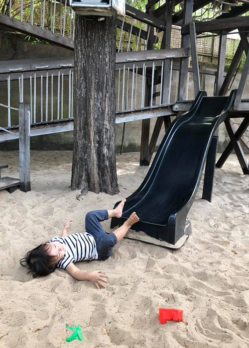 Lưu Hương Giang quyết định công khai hình ảnh bé sau nhiều lần úp mở.