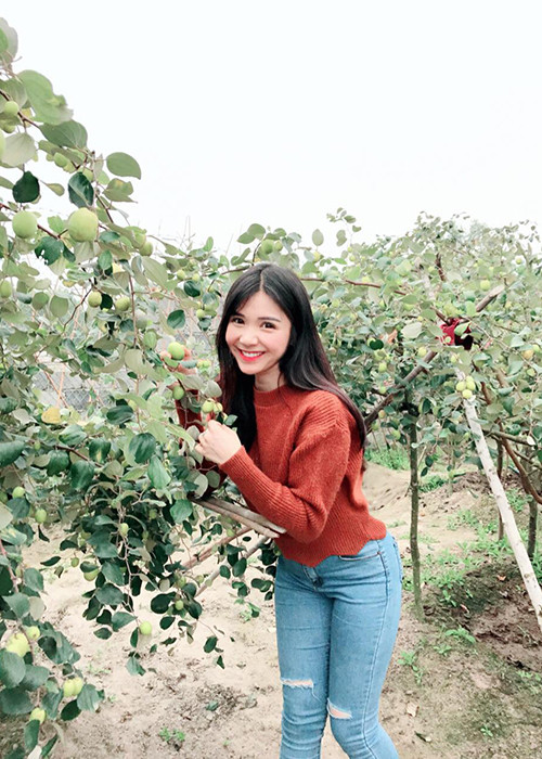 Thanh Bi khoe ảnh tươi rói là một trong những tin tức sao Việt trong ngày 27/2.