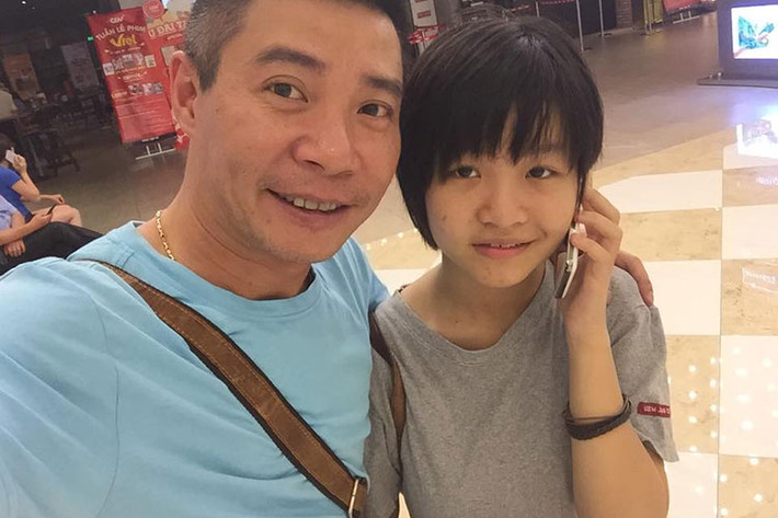 Con gái của Công Lý mong muốn bố uống ít rượu, giữ gìn sức khỏe và dành nhiều thời gian hơn cho các con.
