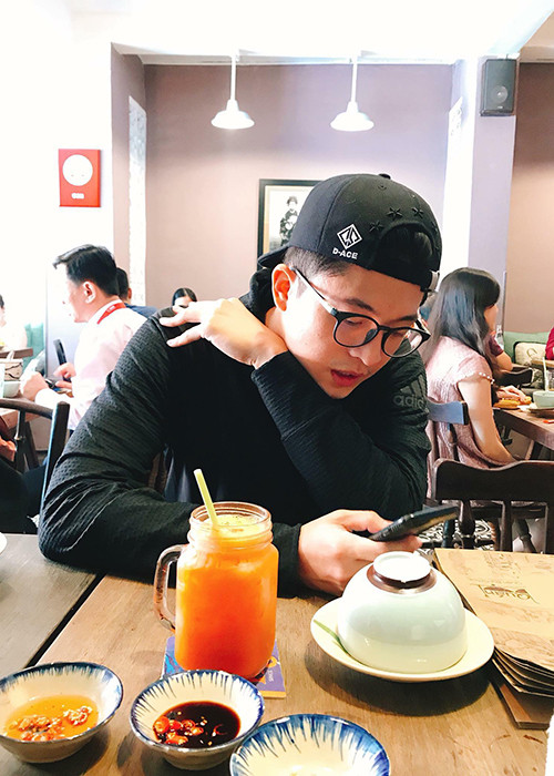 Harry Lu cập nhật hình ảnh khi trở về Việt Nam từ Đài Loan.