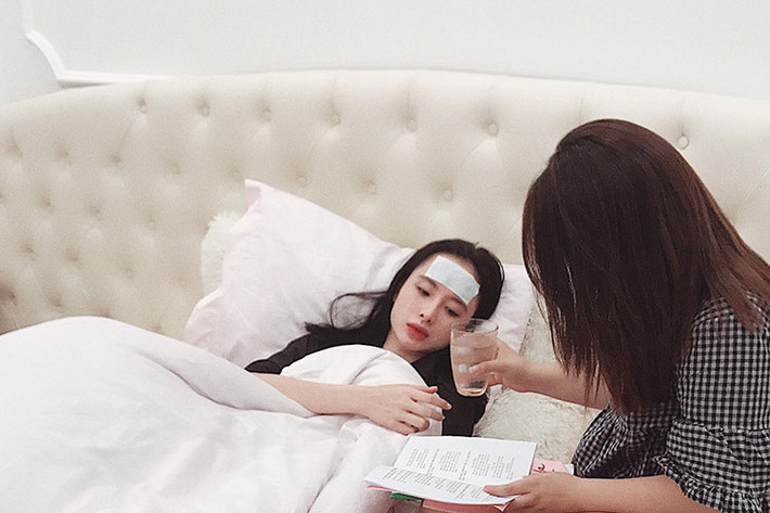 Angela Phương Trinh bị sốt cao vẫn cố gắng ôn kịch bản.
