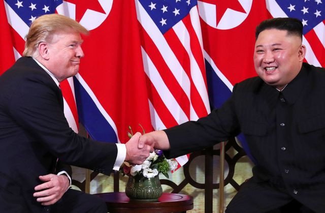 Rất nhiều nụ cười nở trên môi hai nhà lãnh đạo.