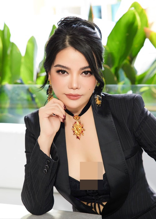 Trương Ngọc Ánh bắt đầu nổi tiếng cuối những năm 1990, đầu những năm 2000 với vai trò người mẫu, diễn viên. Những năm trở lại đây, cô thành công trong lĩnh vực kinh doanh. Ảnh: FBNV.