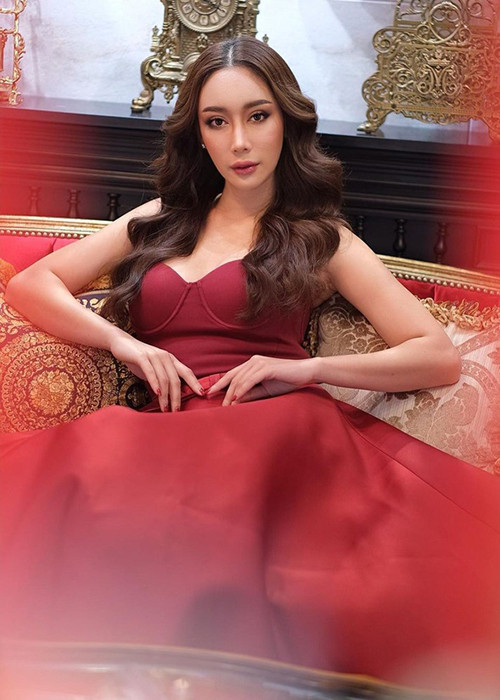 Ở Hoa hậu Trái đất 2019, Nampetch dừng chân ở top 20 chung cuộc.