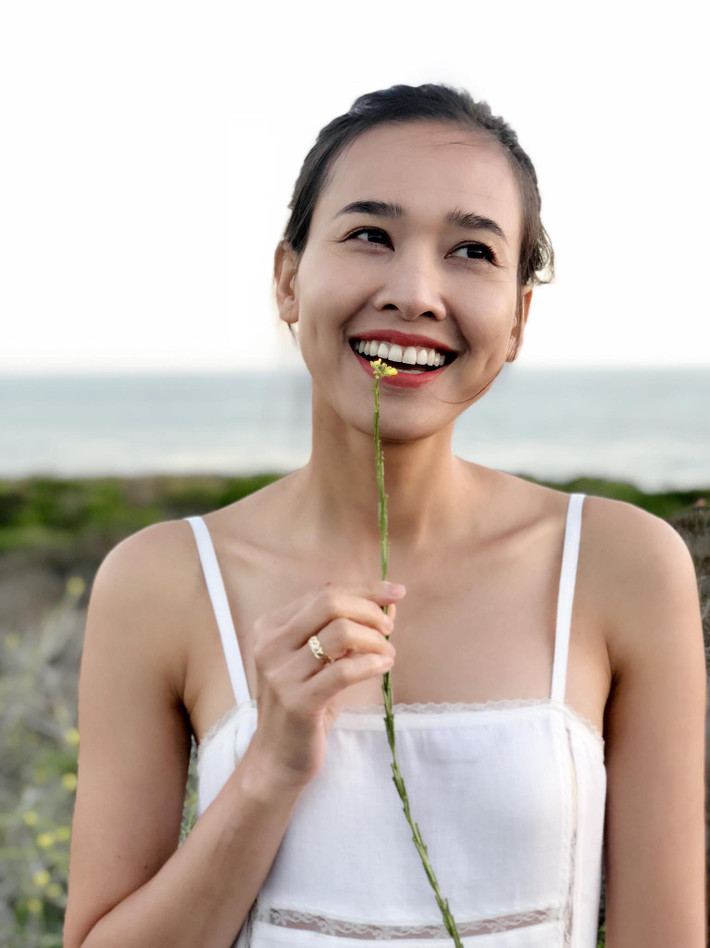 Cuộc sống của bạn gái cũ Bằng Kiều dường như rất bình yên.
