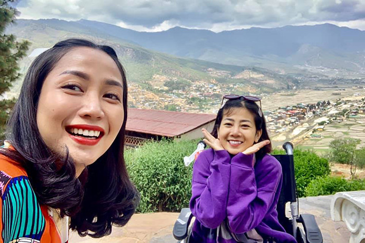 Mới đây, nữ diễn viên Mai Phương đi du lịch Bhutan cùng MC Ốc Thanh Vân.