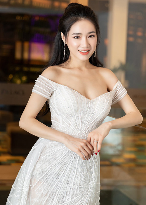 Tháng 1/2019, Nhã Phương vướng tin đồn đã hạ sinh con gái đầu lòng cho Trường Giang.