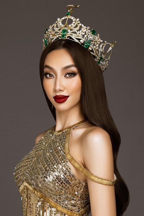 Sau khi giành vương miện, Hoa hậu Thùy Tiên đắt show dự sự kiện, làm đại sứ cho nhiều thương hiệu, nhãn hàng trong nước và quốc tế. Ảnh: FB Thùy Tiên.