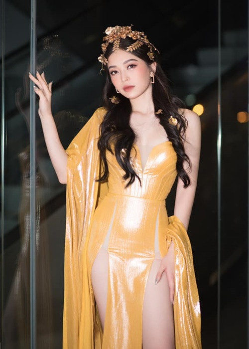 Phương Nga sắp lên xe hoa với Bình An. Đám cưới của cặp đôi trai tài gái sắc sẽ diễn ra vào ngày 10/10/2022.