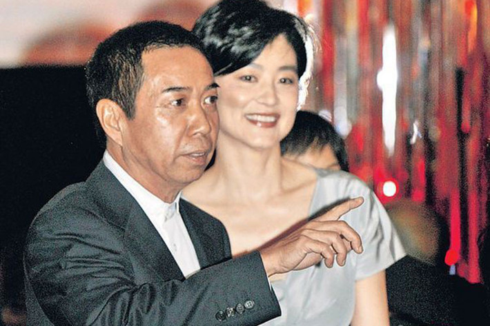 Trước khi có thông tin ly hôn, cuộc sống của Lâm Thành Hà dường như rất viên mãn. Ảnh: Yahoo