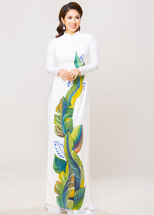 Thời gian qua, Lê Phương gây chú ý nhờ vai diễn Hương trong bộ phim truyền hình "Gạo nếp gạo tẻ".
