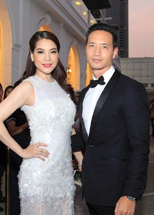 Sau khi ly hôn Trần Bảo Sơn, Trương Ngọc Ánh hẹn hò Kim Lý. Cuộc tình kéo dài từ năm 2014 đến năm 2016. Sau khi chia tay Trương Ngọc Ánh, Kim Lý yêu Hồ Ngọc Hà, có hai con chung với nữ ca sĩ. Ảnh: Thời Đại Plus.