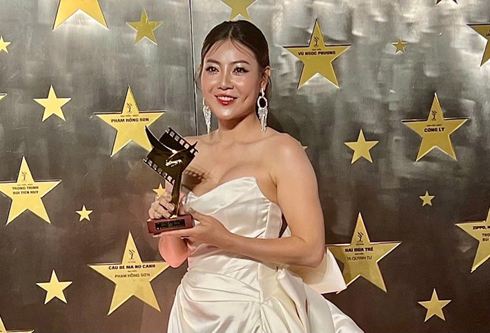 Tại Cánh diều 2024, Thanh Hương đoạt giải Nữ chính xuất sắc phim truyện truyền hình với vai Luyến. Ảnh: Tiền Phong.