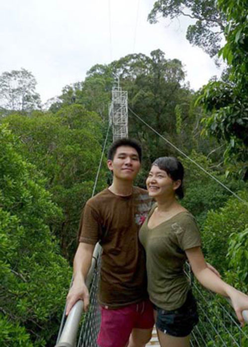 Lan Phương không thể hy sinh sự nghiệp sang Brunei sinh sống. Kelvin cũng không thể từ bỏ công việc luật sư để sang Việt Nam. Ảnh: 24h