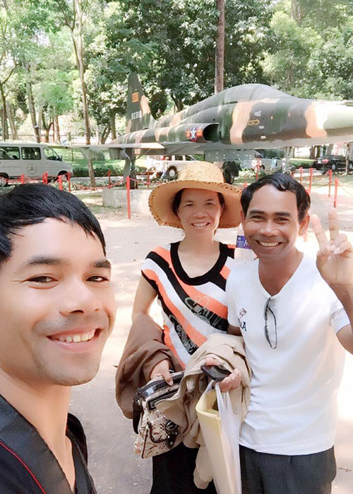 Trên trang cá nhân, Ya Suy đều đặn cập nhật hình ảnh của mình. Ảnh: FBNV