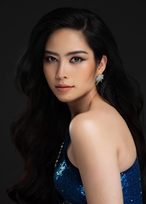 Chân dài sinh năm 1996 là người mẫu, ca sĩ. Ảnh: FBNV