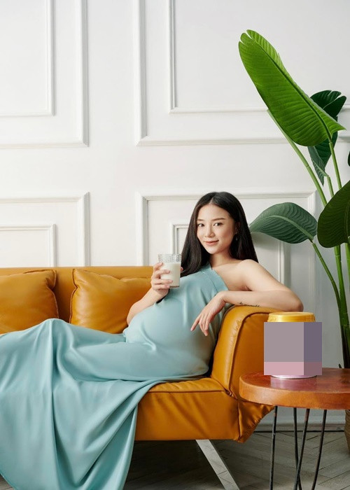 Hồi tháng 12/2021, Salim kết hôn với Hải Long - thiếu gia của một tập đoàn may mặc.