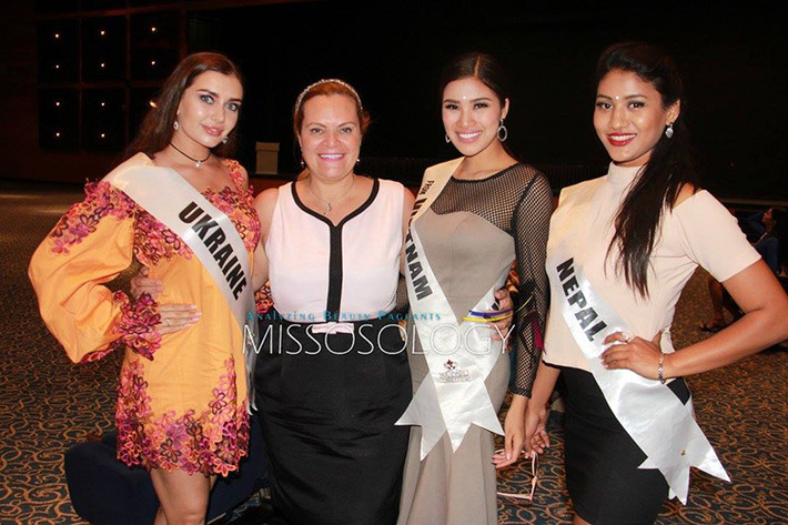 Để chuẩn bị cho chung kết cuộc thi Miss Eco International 2017 - Hoa hậu Môi trường Quốc tế 2017, Nguyễn Thị Thành cùng hơn 60 thí sinh khác đã tham gia các buổi tổng duyệt.