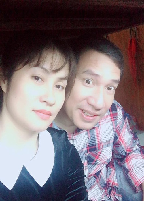 Vợ Quang Thắng tên là Hảo. Cô kém chồng 11 tuổi. Ảnh: Tổ Quốc.