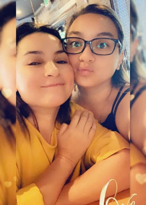 Từ Mỹ, Wendy luôn nhắn mẹ giữ sức khỏe để em yên tâm làm việc. Ngoài ra, con gái của Phi Nhung cũng trấn an mẹ rằng em tự chăm sóc bản thân.