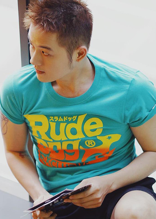Trước khi tham gia Ký ức vui vẻ, Thanh Duy gần như sạch scandal, được khen ngợi có tài năng ca hát, diễn xuất.
