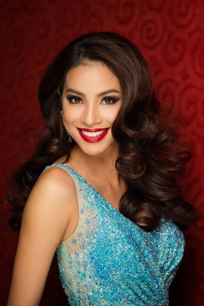 Bức ảnh chụp chân dung cận mặt của Phạm Hương mới được Miss Universe tung ra.