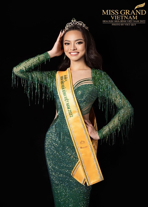 Ngày 1/10/2022, Mai Ngô giành danh hiệu á hậu 4 cuộc thi Miss Grand Vietnam 2022.