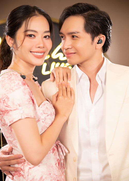 Nam Em và Bạch Công Khanh được nhiều fan đẩy thuyền thành một cặp. Ảnh: FBNV