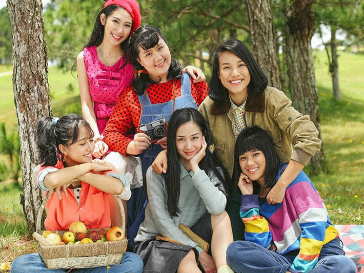 Sau Tôi là diễn viên 2015, sự nghiệp diễn xuất của Hoàng Yến Chibi lên như diều gặp gió. Cô đóng loạt phim điện ảnh: “Ám ảm”, “Lộc Phát”, “4 năm, 2 chàng, một tình yêu”, "Tháng năm rực rỡ". Ảnh: Yan