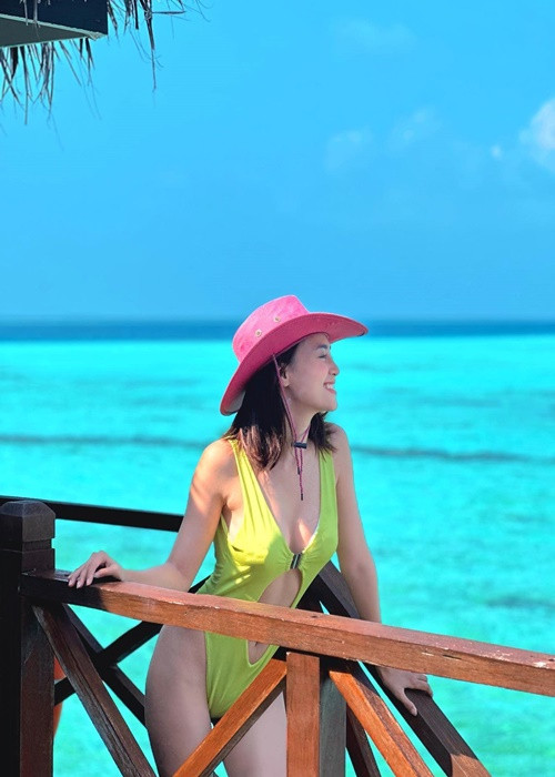 Gần đây, Lan Ngọc bị tung tin đồn không đúng sự thật. Cụ thể, mạng xã hội lan truyền thông tin nữ diễn viên ký hợp đồng livestream với một công ty chuyên đưa người sang các nước như Malaysia và Philippines xuất khẩu lao động.
