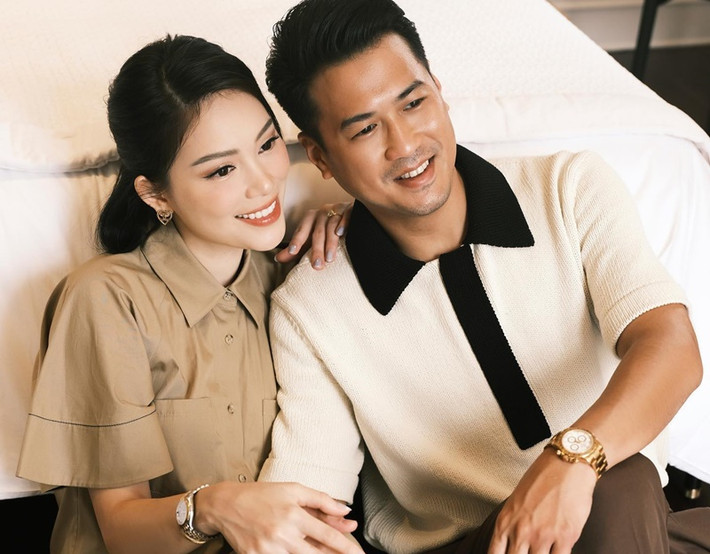 Vợ chồng Linh Rin đón con gái gia nhập tổ ấm vào cuối năm 2023. Ảnh: Instagram.