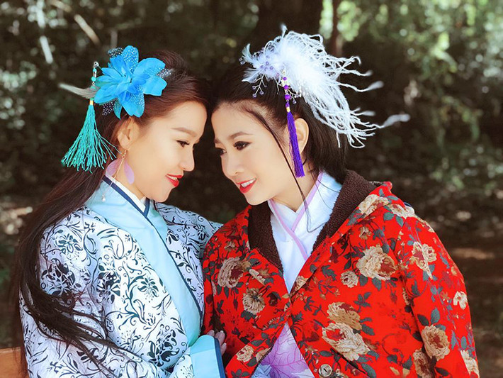 Mai Phương và Trương Bảo Như gặp nhau 10 năm trước khi cùng tham gia chương trình Bước chân hai thế hệ.