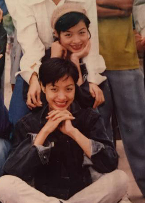 Thúy Hạnh khoe ảnh Thúy Hằng cắt tóc ngắn, ăn mặc tomboy.