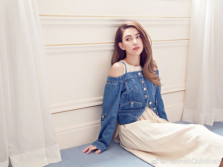 9x lai Tây được khen ngợi ngày càng đẹp mặn mà sau khi lấy chồng, sinh con.