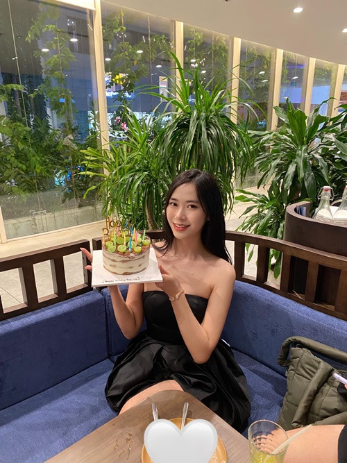 Quý Lan có sở thích hội họa, thể thao.