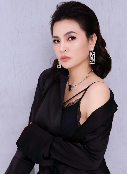 Đài Trang và Tiến Đạt chia tay vì cả hai ngày càng xa cách, những rạn nứt khó có thể hàn gắn. Ảnh: FBNV.