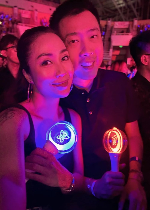 Nữ MC hứa hẹn sẽ chia sẻ video ghi lại hành trình "đu idol" đầy gian truân.