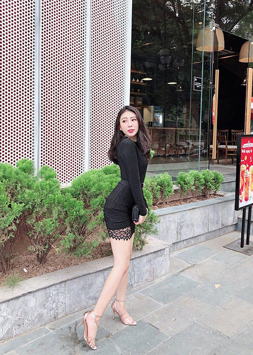 Đời tư của hot girl 10X đầy ồn ào dù chưa có hoạt động nghệ thuật nào đáng chú ý.