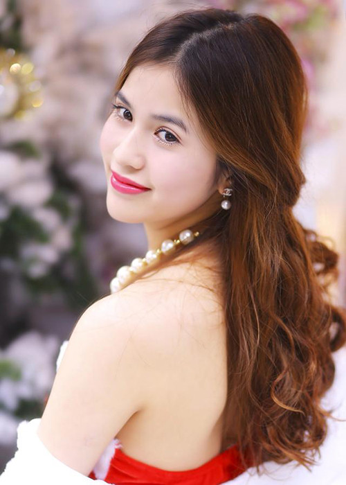 Nam diễn viên Việt Anh ly hôn Trần Hương sau 2 năm có con chung.