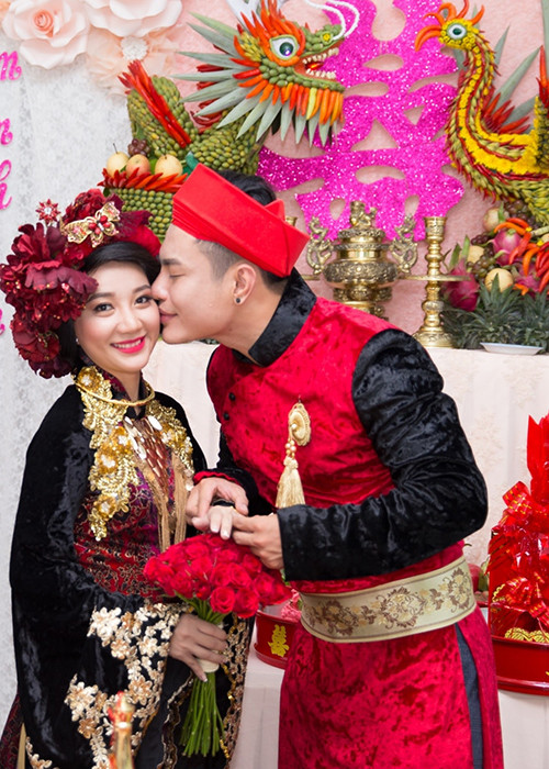 Bà xã của Lê Dương Bảo Lâm tên Quỳnh Anh, sinh năm 1992, kém chồng 3 tuổi. Cô và Bảo Lâm đều là cựu sinh viên trường Sân khấu Điện ảnh. Ảnh: Zing