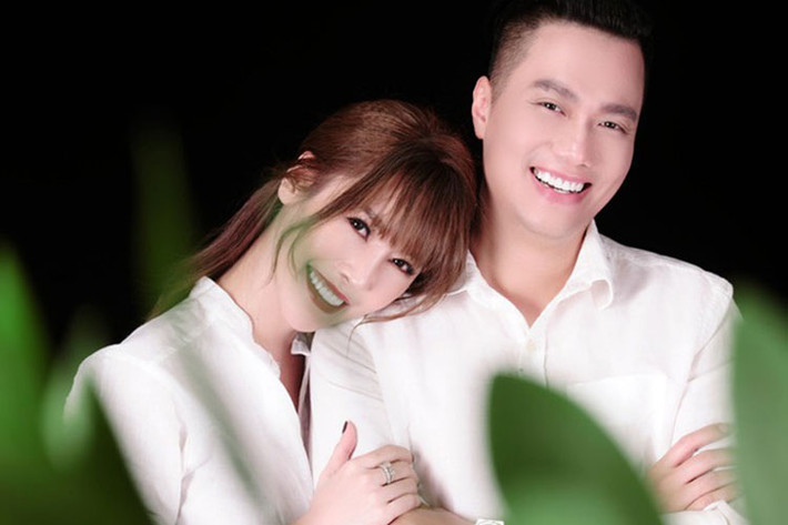 Năm 2018, Việt Anh - Quế Vân đóng chung một quảng cáo nhưng cả hai lại úp mở mối quan hệ. Về phía bà xã của Việt Anh, cô dằn mặt Quế Vân giống như Bảo Thanh. Ảnh: Dân Việt