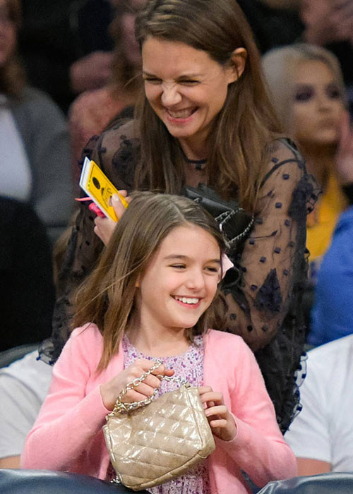 Trước khi ly hôn, Tom Cruise và Katie Holmes đã có một cô con gái chung - bé Suri Cruise. Ảnh: Eonline
