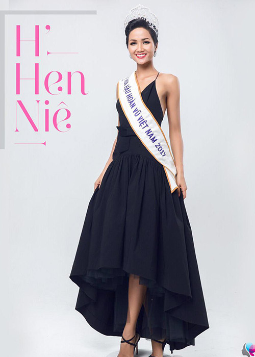 H’hen Niê đắt show sự kiện sau khi đăng quang Hoa hậu Hoàn vũ Việt Nam 2017. Ảnh: Khám phá