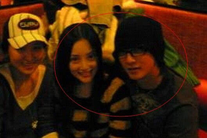 Lý Tiểu Lộ và Hàn Canh không thừa nhận chuyện tình cảm. Đến năm 2009, cặp đôi được cho là đã chia tay. Ảnh: Sohu